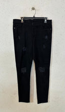 Enzo Ripped Jeans Pant