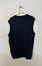 Lincoln Sleeveless Sweater (667)