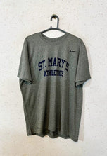 Nike T-shirt