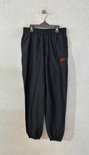 Nike Parachute Trouser (1001)