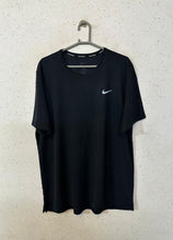 Nike T-shirt