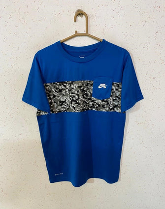 Nike T-Shirt