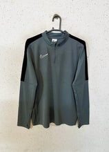 Nike Quarter Zipper (2042)