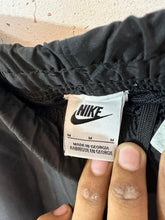 Nike Parachute Trouser (1001)