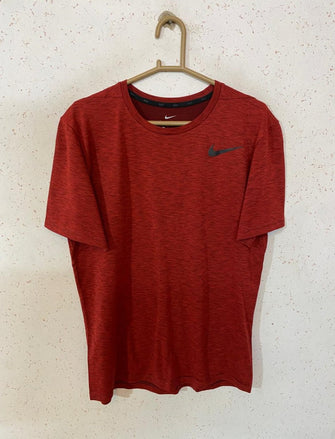 Nike T-shirt