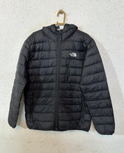 The North face Hooded Puffer Jacket (94)