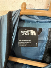 The North Face Parachute Hooded Jacket (999)