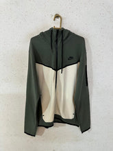 Nike Hooded Jacket (78)