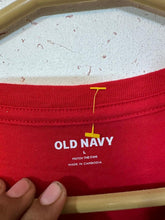 Old Navy T-shirt