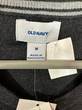 Old Navy V-neck Sweater (1631)
