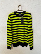 Outfiters Sweater (75)