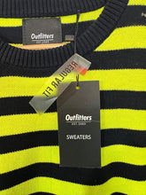 Outfiters Sweater (75)