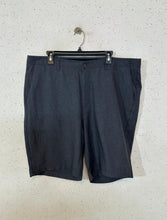 Pebble Beach Golf Short