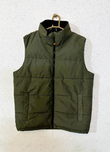 Primark Sleeveless Puffer (233)