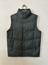 Non Brand  Sleeveless Puffer Jacket (116)