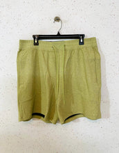 LULU Lemon Short