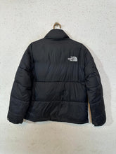 The North Face Puffer Jacket (374)