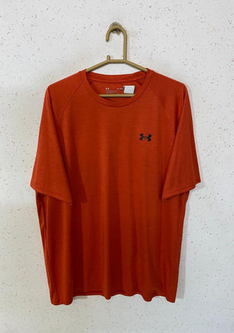 Under Armour T-shirt