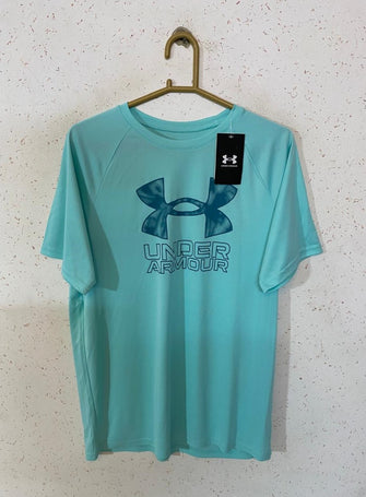 Under Armour T-shirt