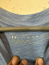 Under Armour T-shirt