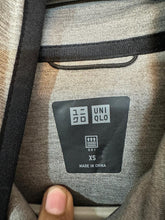 Uniqlo Hooded Jacket (322)