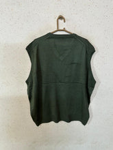 Wool Wool V-Neck Sleeveless Sweater (1911)